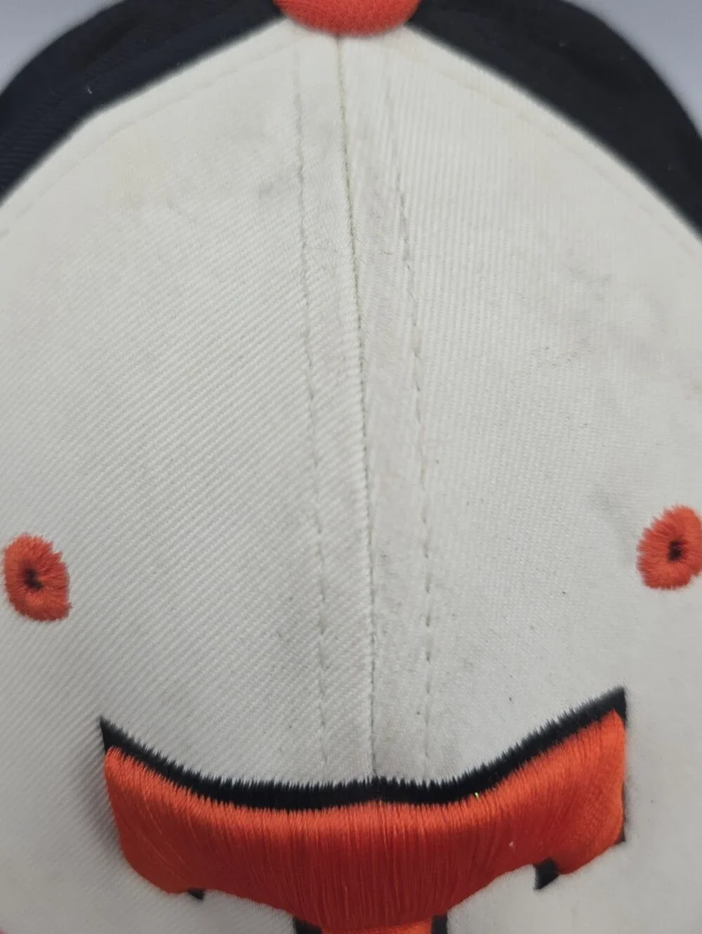Pacific Headwear #24 Tennessee Volunteers  Fitted Hat Size S-M 6 7/8-7 3/8
